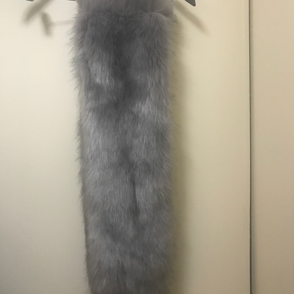 Sold ❗️❗️❗️❗️❗️❗️❗️😆😆Faux fur boa